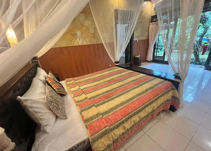 Rumah Kelinci Villa
