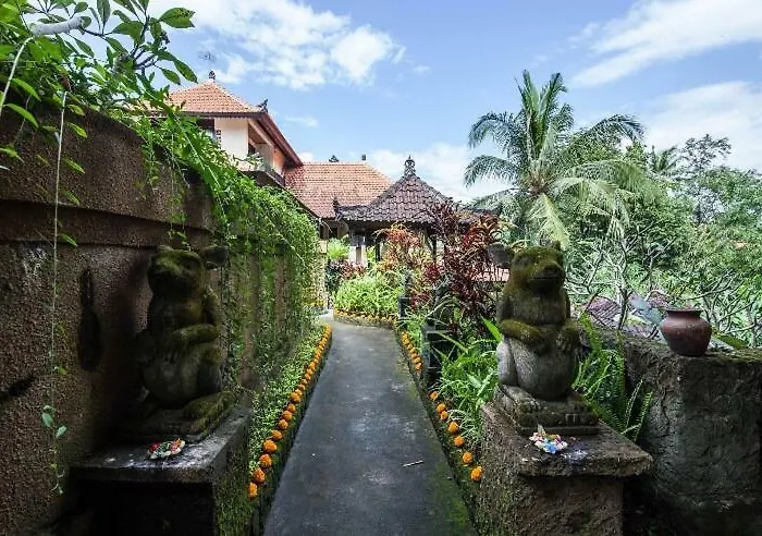 Rumah Kelinci Villa *