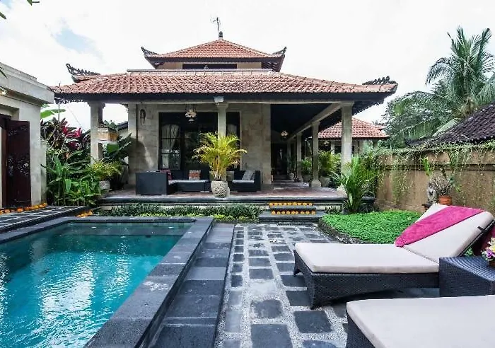Rumah Kelinci Villa