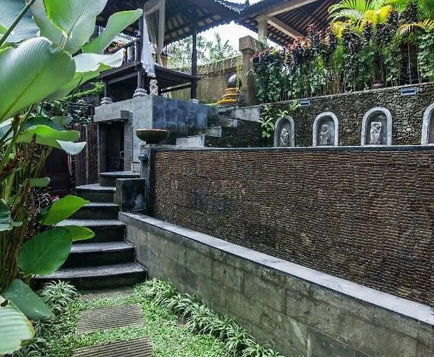 Rumah Kelinci Villa *